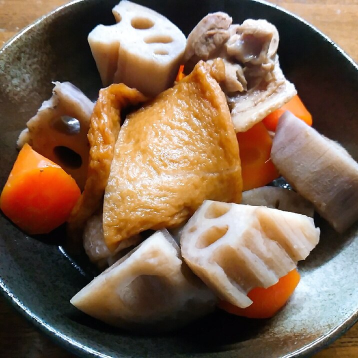 蓮根とさつま揚げと鶏肉の煮物